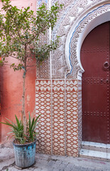 détail d'une porte dans la Médina, Marrakech, Maroc