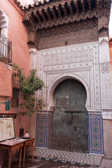 Architecture, porte dans la Médina, Marrakech, Maroc