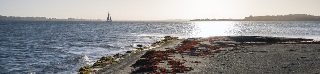 Segelboot am Augustenborgfjord zum Als Sund mit Arnkil und Als.