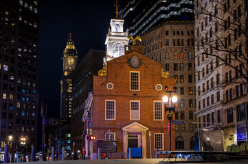 Obraz premium Old State House at Night in Boston, Site of the Boston Massacre