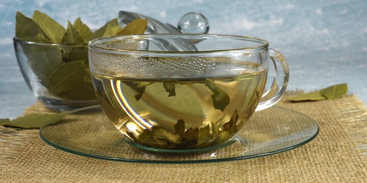 Bay leaf brewing culinary herb tea.