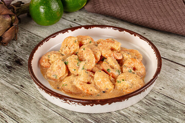 Prawn in white cream sauce
