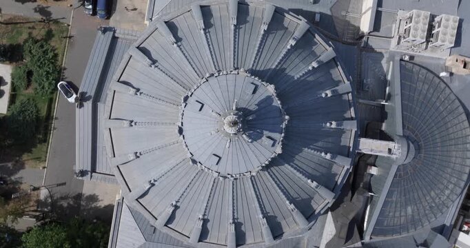 Drone fly over Ateneul Bucarest 