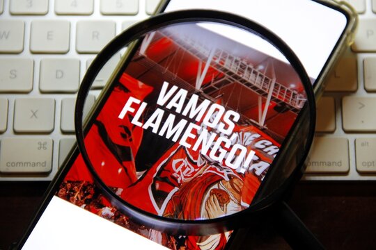 CRF - Clube de Regatas do Flamengo.