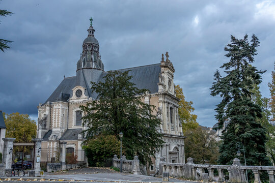 Gravure ancienne de la Chapelle St. Fiacre