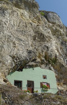 Unique green house without roof embedded in a limestone rock face with floral decoration, Kallm&uuml;nz, Upper Palatinate, Bavaria, Germany