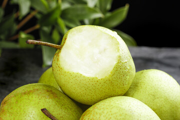 Fresh Green Pucheng Pears from Shaanxi - Crisp Listed Variety