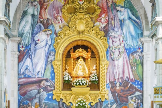 Statue of the Virgin Mary, Virgen de Canelaria, patron saint of the Canary Islands archipelago, Basilica de Nuestra Senora de la Candelaria, Candelaria, Tenerife, Canary Islands, Canary Islands, Spain