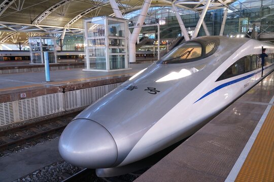 GUANGZHOU, CHINA - NOVEMBER 10, 2025: High speed railway CRH380A Hexie train in Guangzhou South railway station (Guangzhounan) in Guangdong region of China.