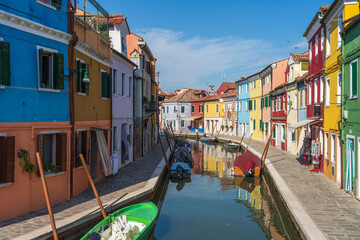 Obraz premium The bright coloured houses of Burano Venice Italy