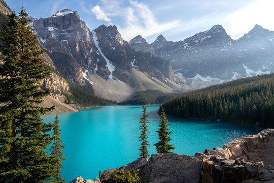 moraine lake banff national park in the summer