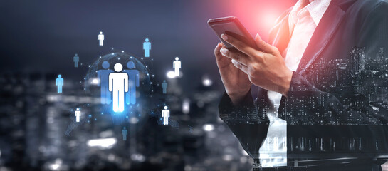 A concept of global leadership and network influence. A central team or individual connects with a professional network distributed across the world map, representing worldwide reach. Fermion