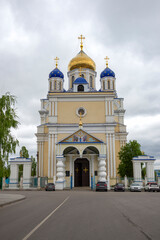 Obraz premium Entrance to the ancient Cathedral of the Ascension of the Lord. Yelets, Lipetsk region
