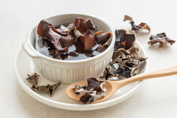 きくらげ　乾燥キクラゲの戻し方