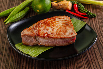 Gourmet fresh roasted tuna steak