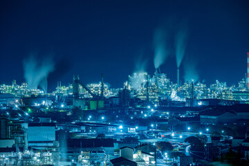 Illuminated Petrochemical Plant at Night in Otake, Japan | 大竹市の工場夜景・石油化学プラント