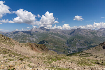 Obraz premium Scenic mountain view in the Écrins Massif, Hautes-Alpes ,France