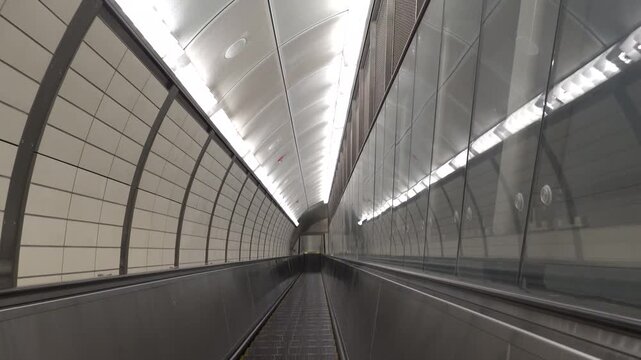 New York, NY USA A long escalator tunnel in the Hudson Yards subway station 