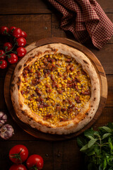 alimento, refeição, vinho, restaurante, queijo, prato, branco, massa, mesa, delicioso, culinária, verde, saudável, tomate , pizza , pizzas varios sabores , 4 queijo, cebola, azeitonas pretas, azeite ,