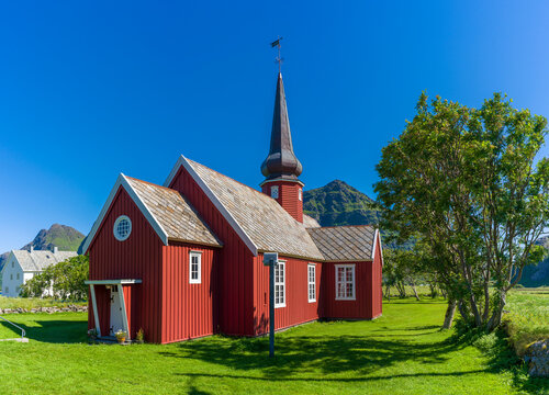 Flakstad Kirk auf den Lofoten