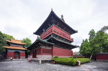Fototapeta premium The landscape of Longxing Temple in the ancient city of Zhengding, Hebei Province 