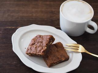 手作りのチョコレートブラウニー