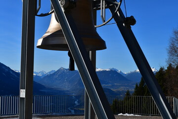 Die Friedensglocke bei M&ouml;sern in Tirol