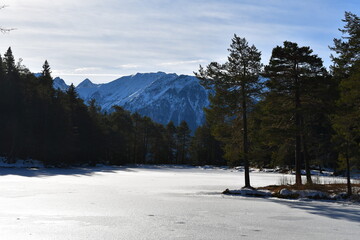 Sch&ouml;ne Landschaft bei M&ouml;sern in Tirol