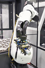 Robot manipulator and metal workpieces