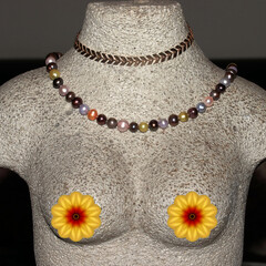 Schmuckb&uuml;ste mit KI erstellt+bearbeitet