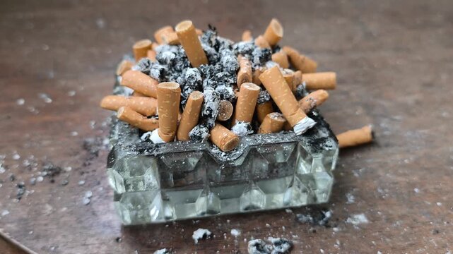 Heavy Smoker Cigarette Unhealthy Habit