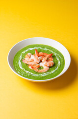 Green broccoli soup with shrimp. Vegetarian food. Healthy eating.
