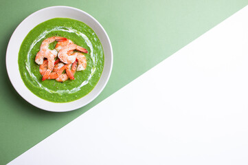 Green broccoli soup with shrimp. Vegetarian food. Healthy eating.