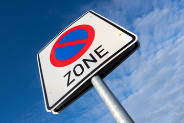 German road sign: start of a no parking zone