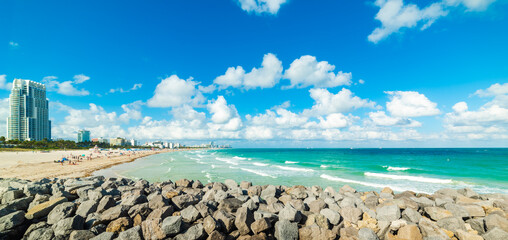 South Beach shoreline seen from South Point Park Pier