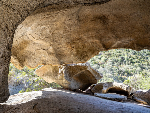 Perda arcu su coguddu in Monte Liuru, Sardinia island
