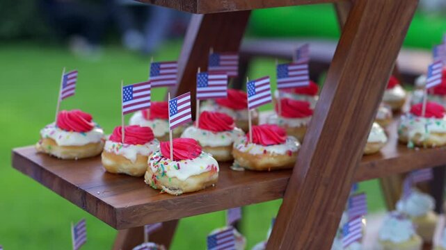 Postres pasteles tartas dulces patrioticos Celebracion 4 de Julio, USA Estados Unidos de America, bandera 