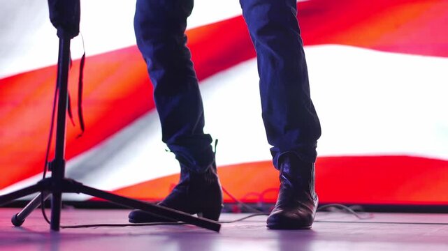 Botas negras musico en Celebracion 4 de Julio, USA Estados Unidos de America, background 