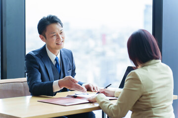 Fototapeta premium 契約書 申込書 書類 サイン 署名