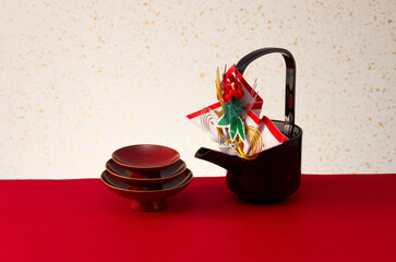 お屠蘇と和紙の壁のイメージ