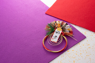 正月飾りと和風の敷物のイメージ