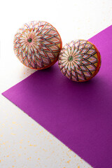 手鞠と和風の敷物のイメージ