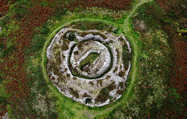 Carn Gluze aka Ballowall Barrow. St. Just, Cornwall. Bronze Age funerary cairn chambered tomb mound and multiple stone cists altered by reconstruction