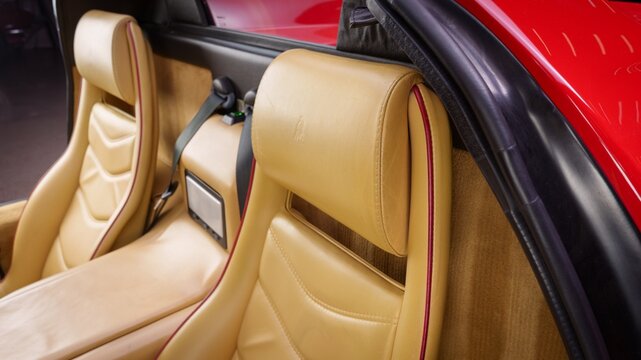 Scottsdale, AZ, USA
December 8, 2025
1997 Lamborghini Diablo VT Roadster