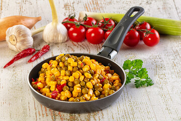 Mexican vegetable mix - corn, pepper and peas