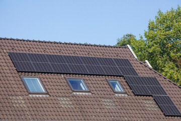 Einfamilienhaus mit Solardach,  Deutschland