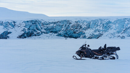 Snowmobiling Adventure Tour in Svalbard 