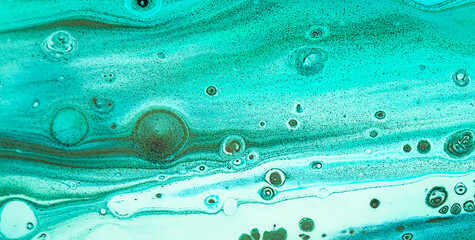 Luxurious Oil-Painted Magic for High-End Brands © Roman