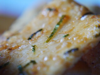 日本でよく食べられている、和菓子（煎餅）のズームアップ