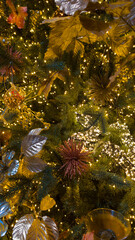 Golden Christmas Tree Decor With Warm Mini Lights, Metallic Leaves, and Sparkling Ornaments